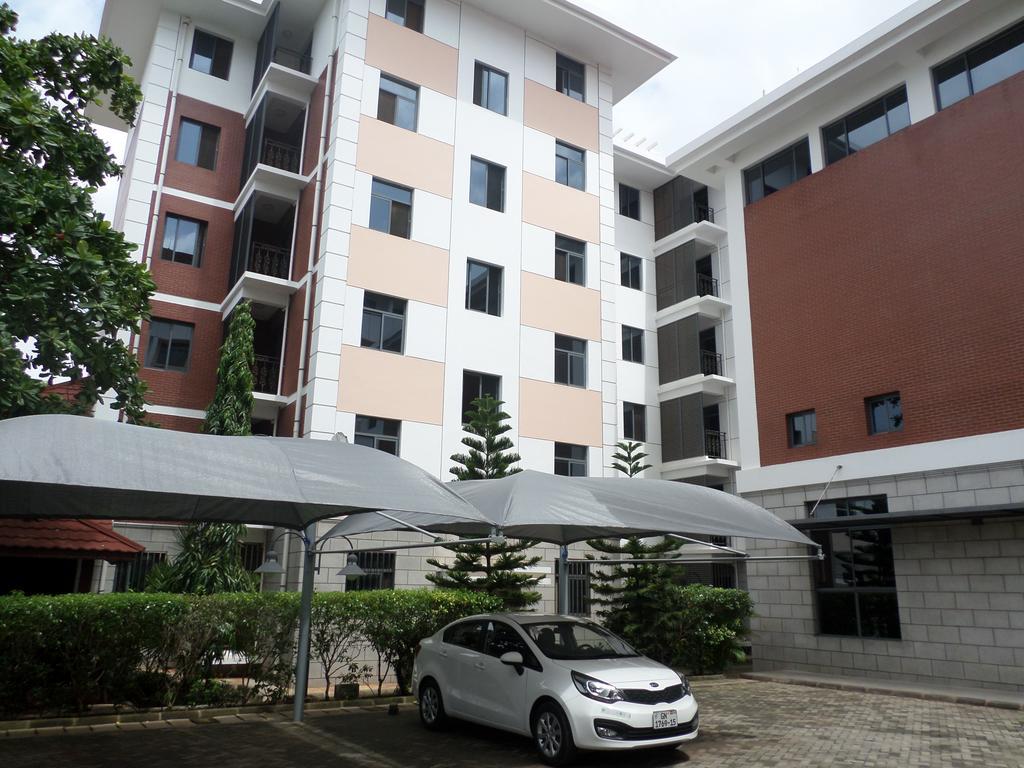 G.S Plaza Hotel Akkra Exterior foto
